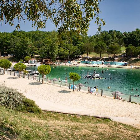 Terres De France - Les Hameaux Des Lacs Monclar-de-Quercy Exterior foto